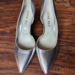 Anne Kleine - Silver Heels Size 9.5